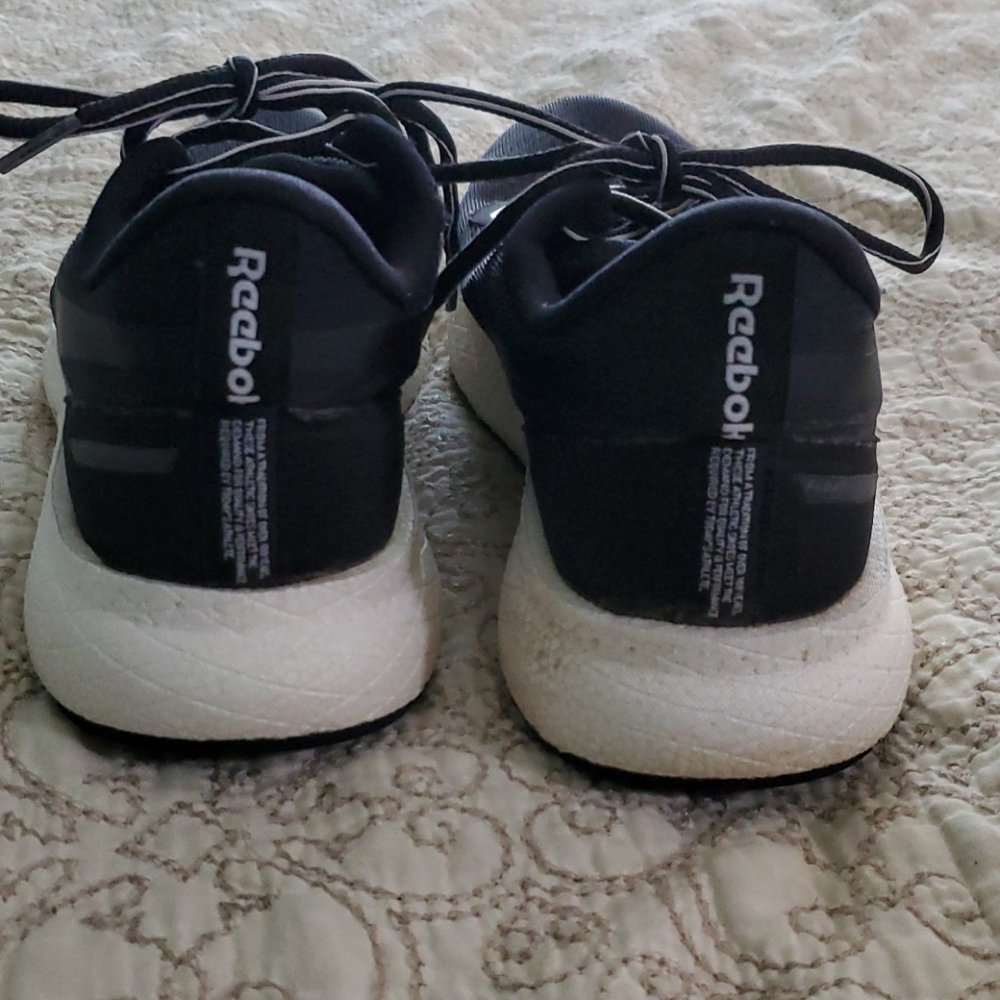 Size 7 Reebok Forever Floatride Energy 2 - Picture 3 of 3